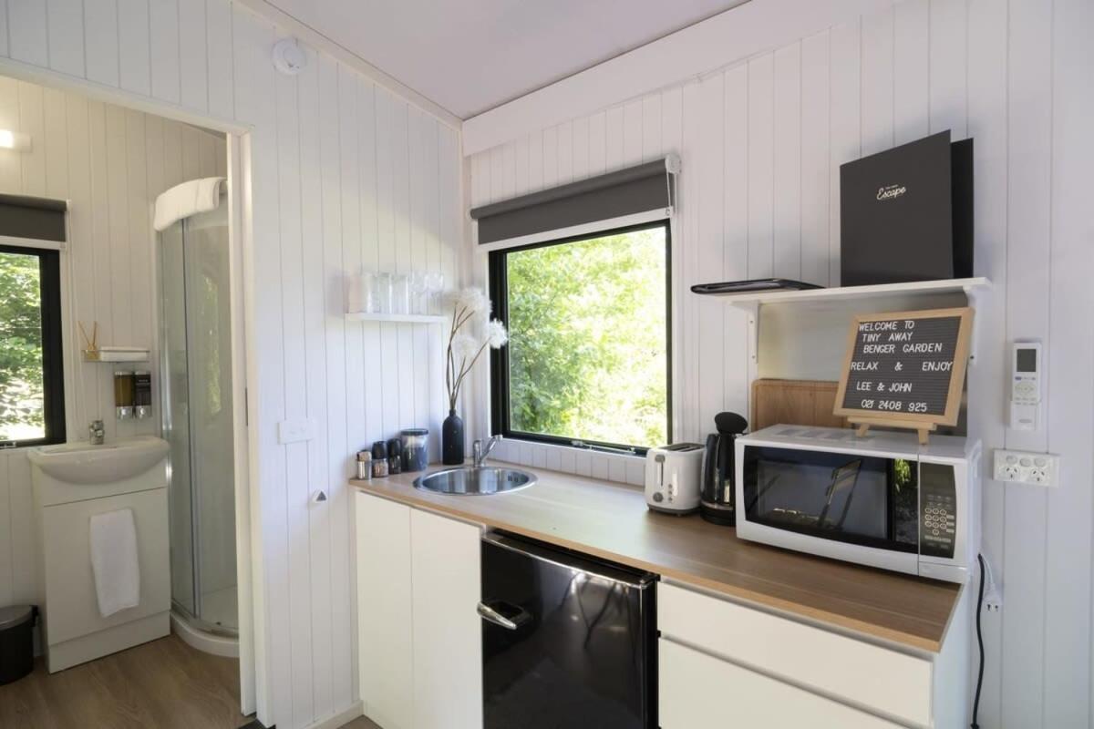 Tiny Away Benger Garden 2 By Tiny Away Villa Millers Flat Exterior photo