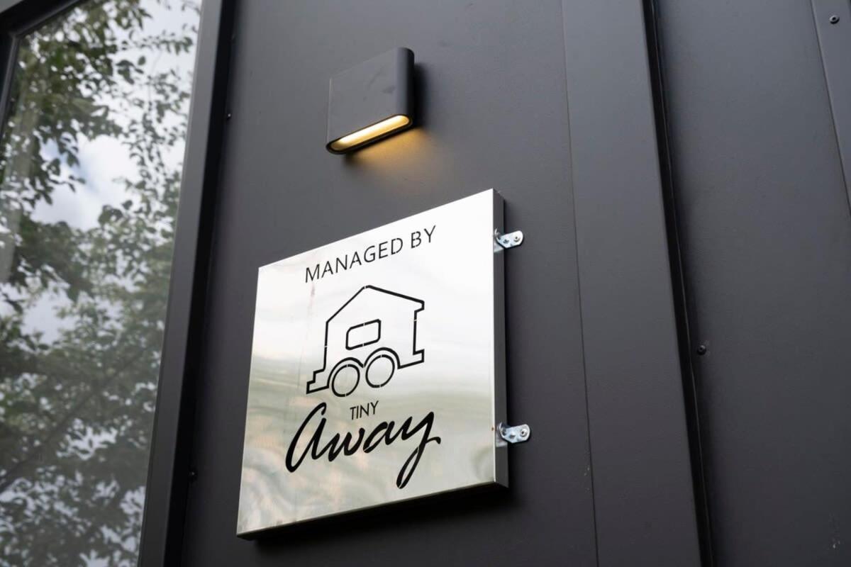 Tiny Away Benger Garden 2 By Tiny Away Villa Millers Flat Exterior photo