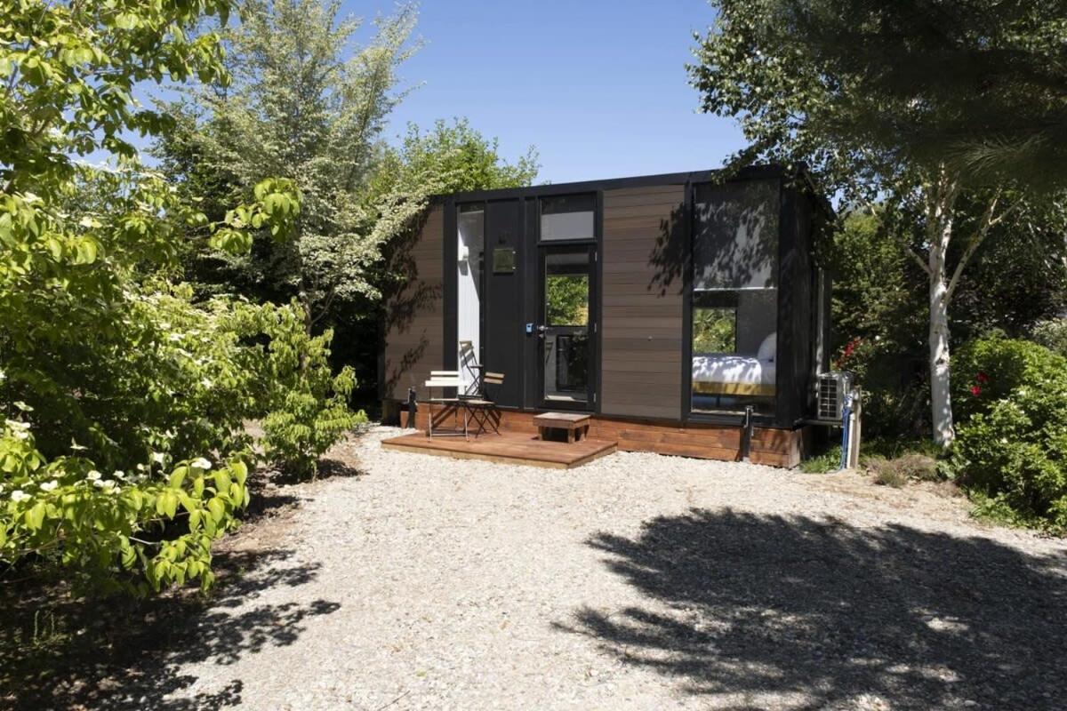 Tiny Away Benger Garden 2 By Tiny Away Villa Millers Flat Exterior photo