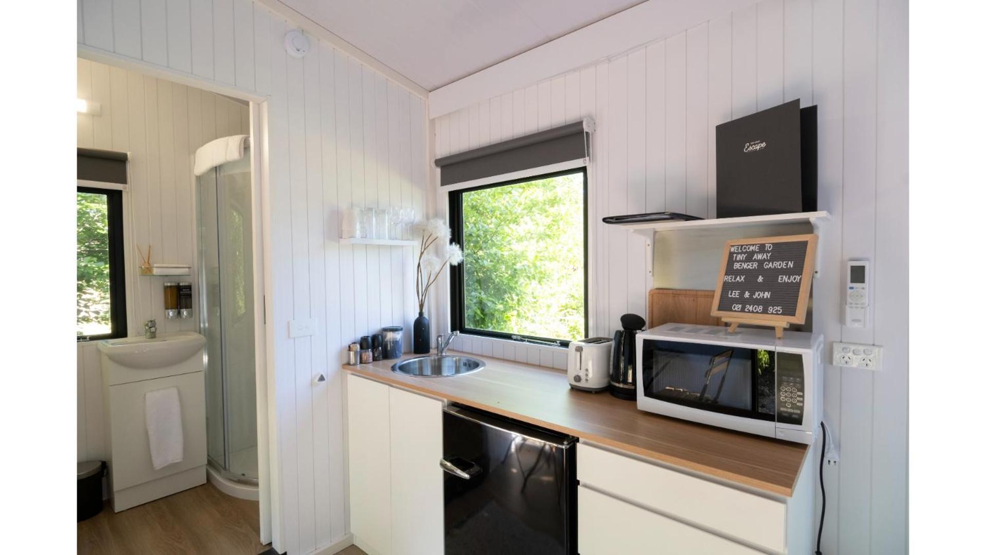 Tiny Away Benger Garden 2 By Tiny Away Villa Millers Flat Exterior photo