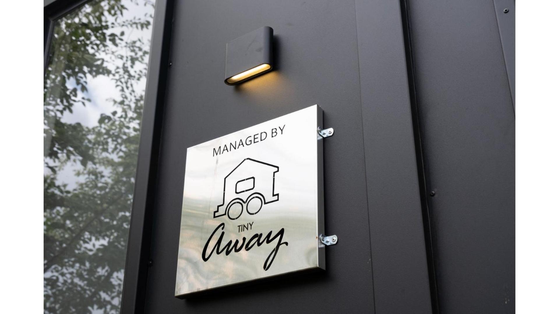 Tiny Away Benger Garden 2 By Tiny Away Villa Millers Flat Exterior photo