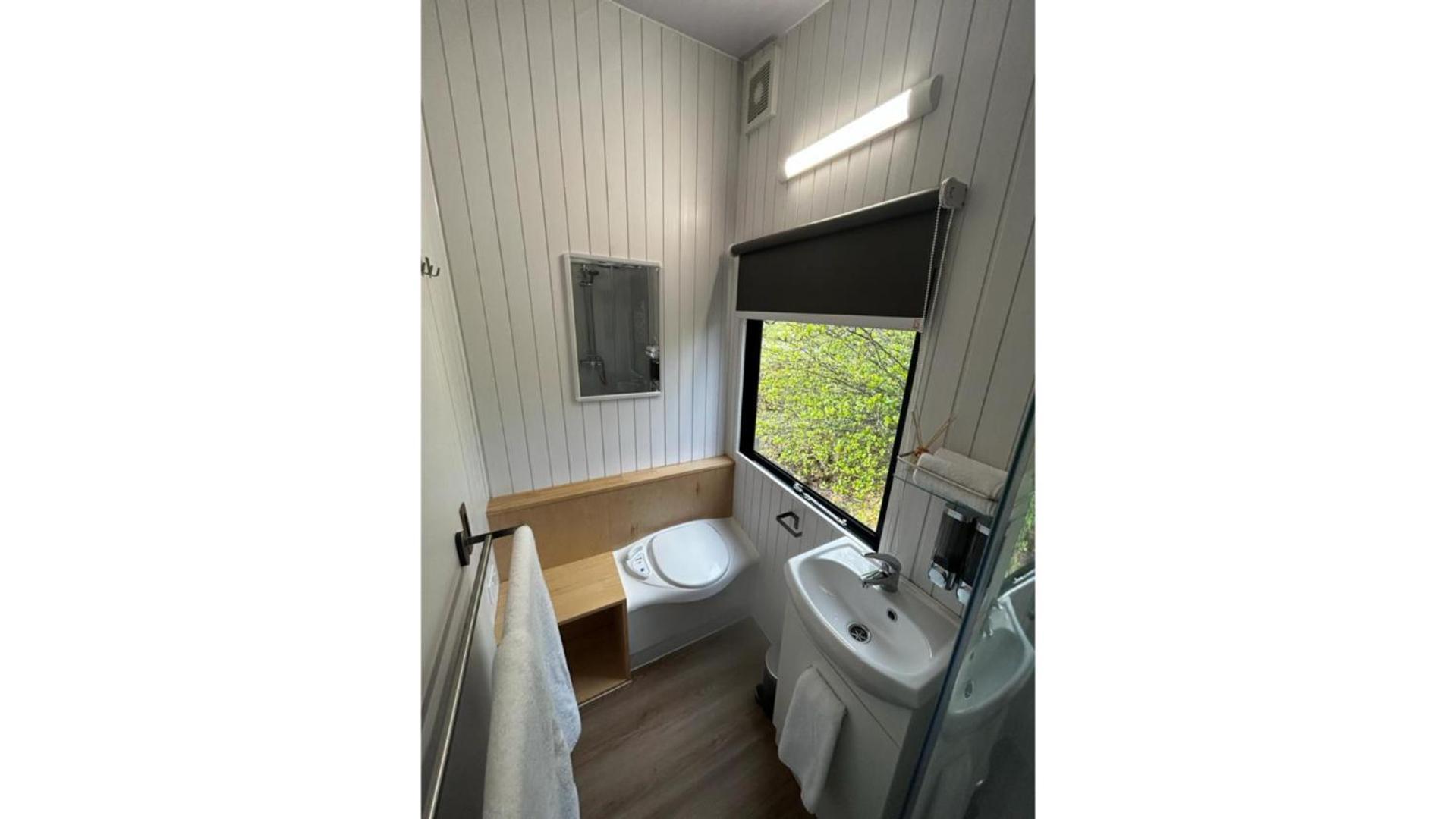 Tiny Away Benger Garden 2 By Tiny Away Villa Millers Flat Exterior photo